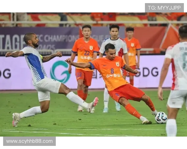 半场战报：山东 1-1 海港 李新翔破门卡扎伊什维利扳平